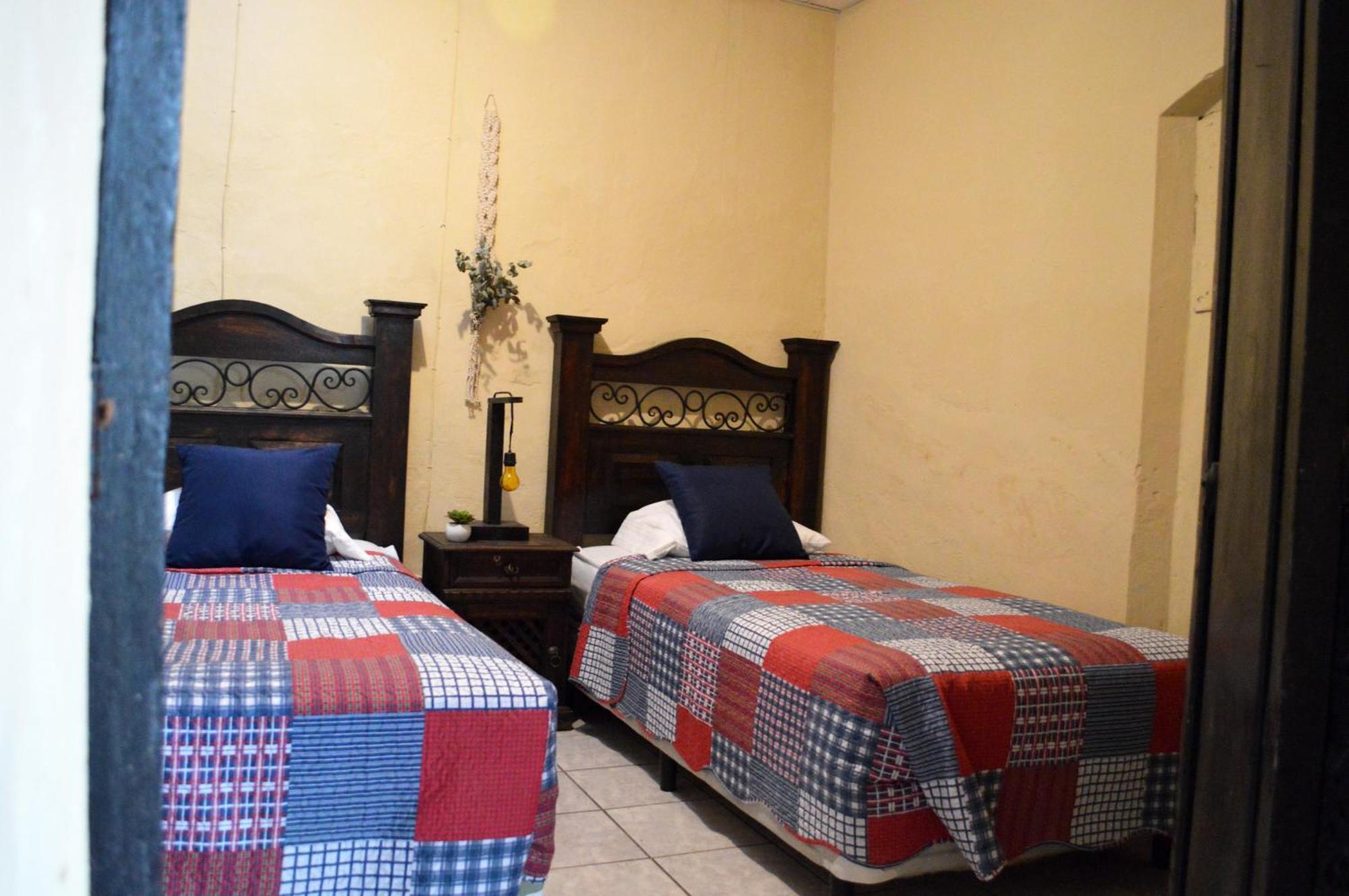 Ave Del Paraiso Guest House Antigua Εξωτερικό φωτογραφία