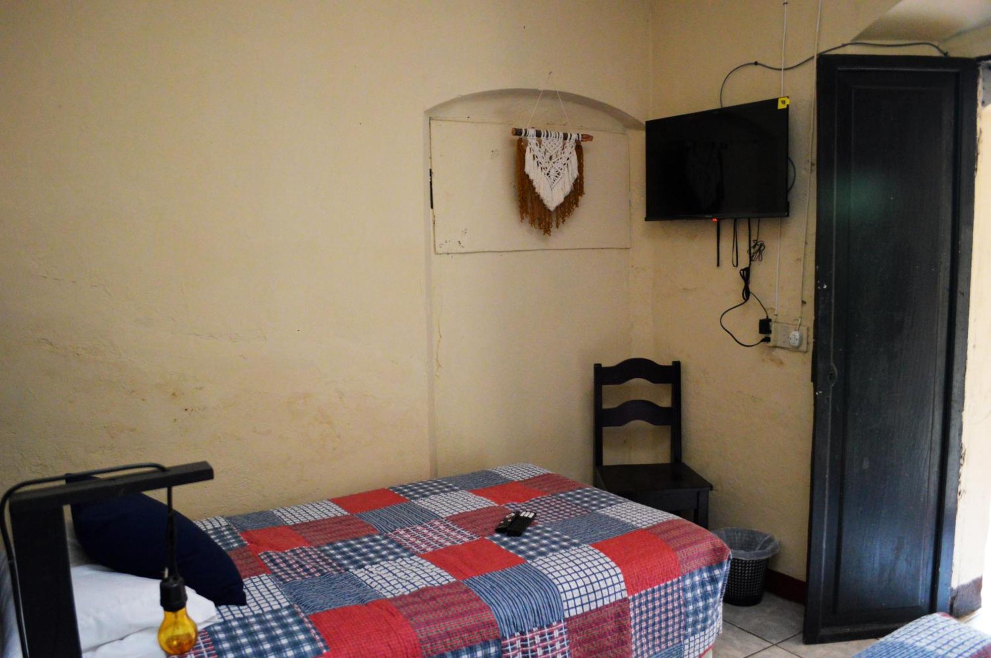 Ave Del Paraiso Guest House Antigua Εξωτερικό φωτογραφία
